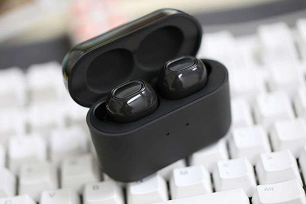完全ワイヤレスステレオ (TWS) ヘッドフォンについて知っておくべきことは何ですか?